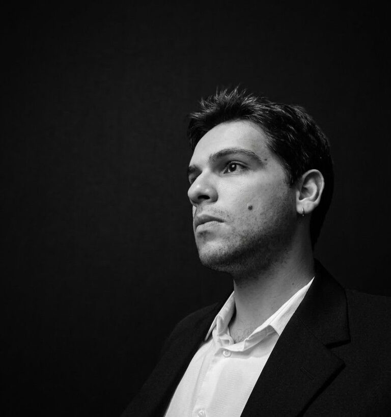 Mentorship: A Critical Initiation into Literature